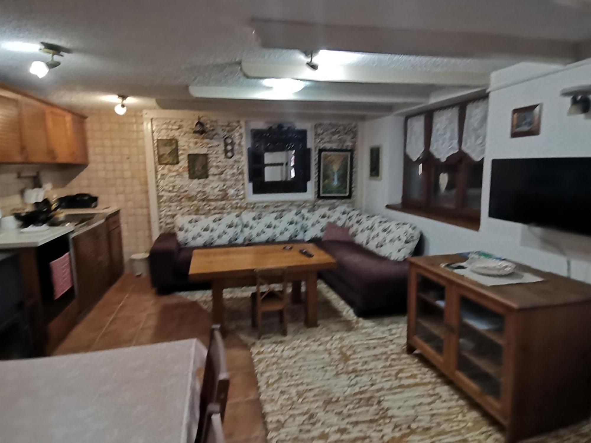 הוילה Ni Seosko Turisticko Domacinstvo Imunsan חדר תמונה