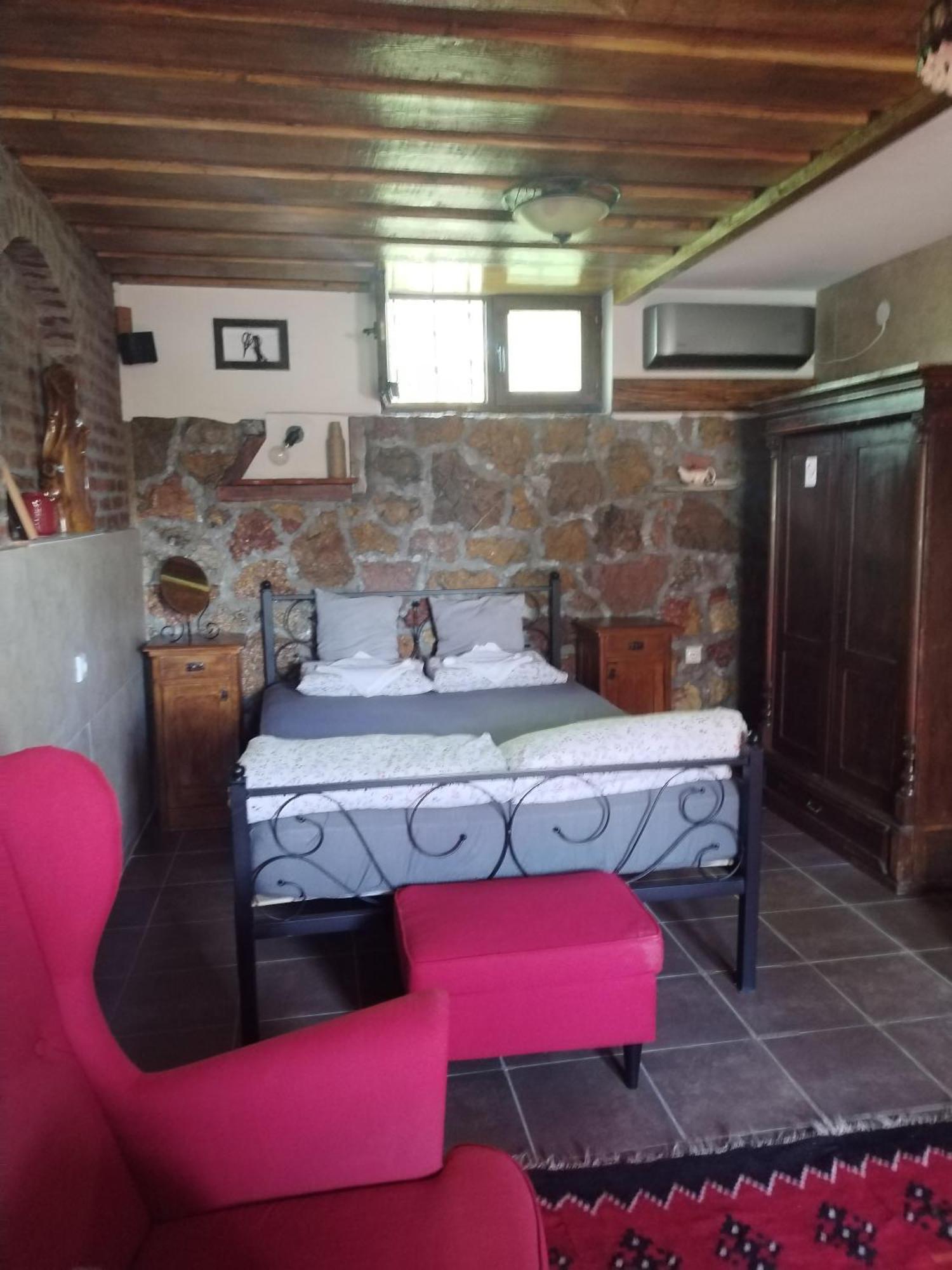 הוילה Ni Seosko Turisticko Domacinstvo Imunsan מראה חיצוני תמונה