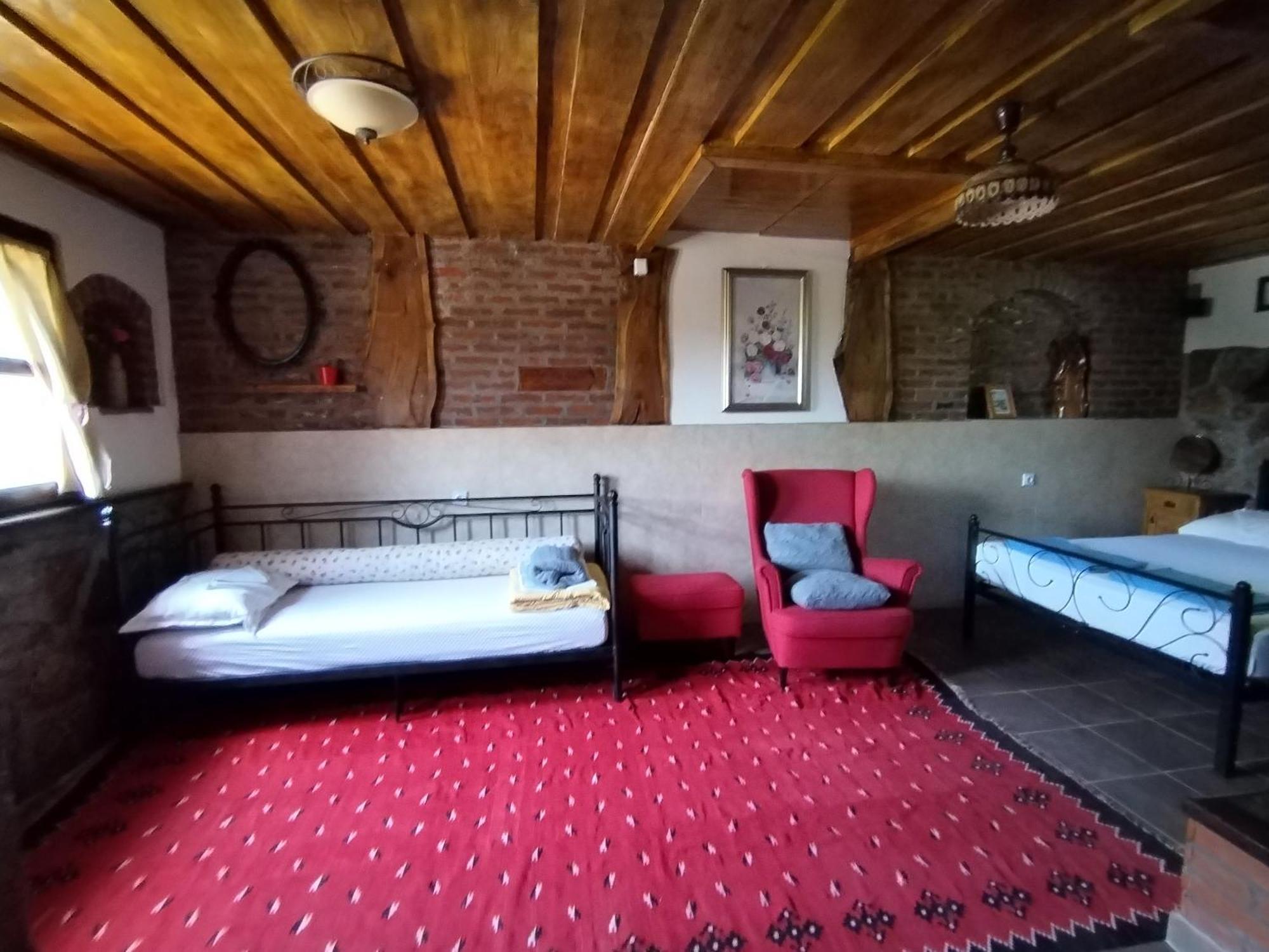 הוילה Ni Seosko Turisticko Domacinstvo Imunsan מראה חיצוני תמונה